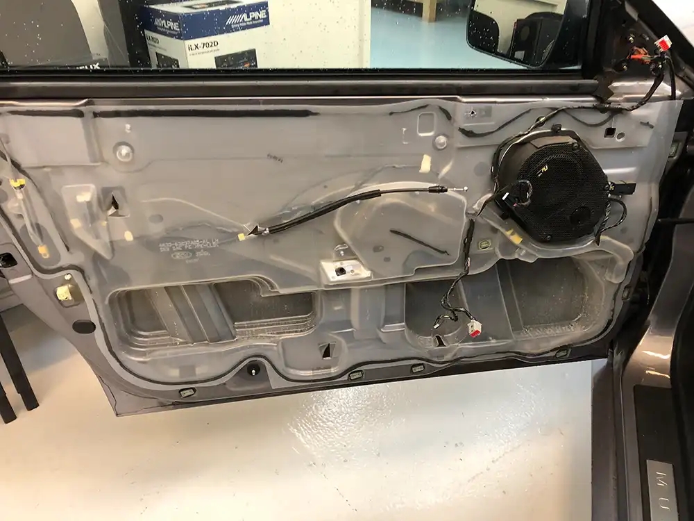 Custom Audio bilstereo monteringsbilleder Ford Mustang