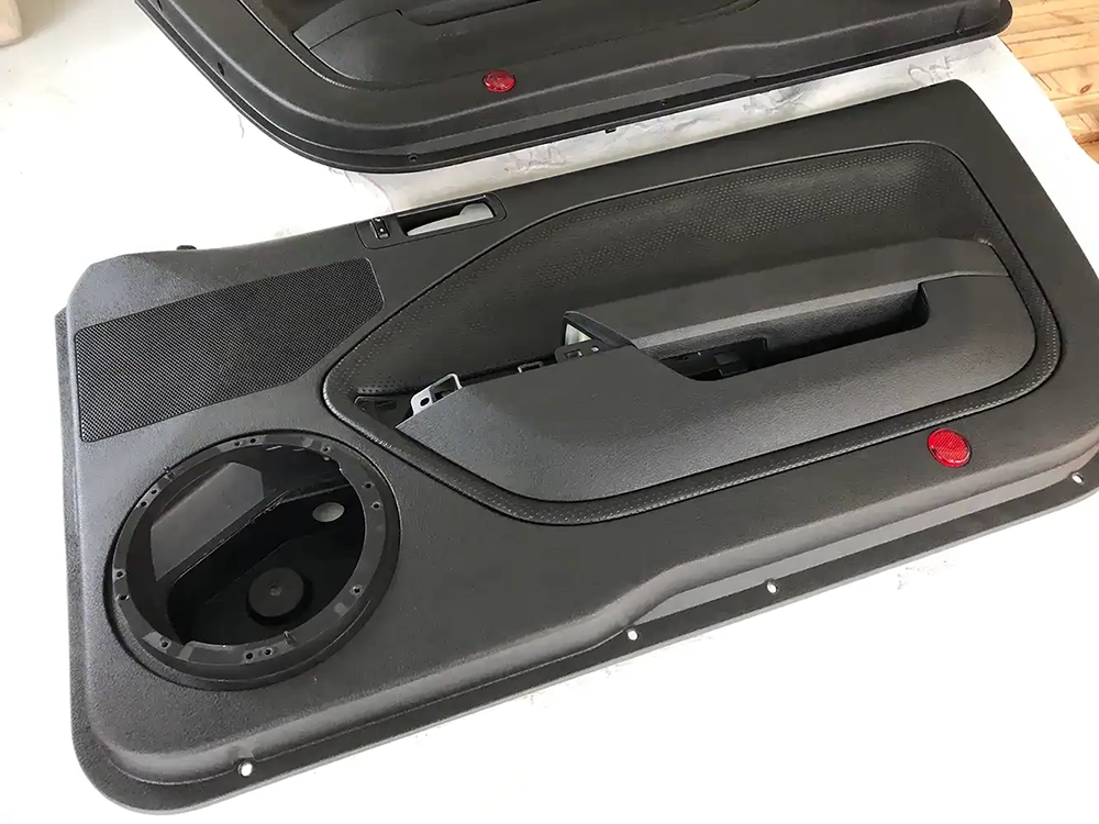 Custom Audio bilstereo monteringsbilleder Ford Mustang