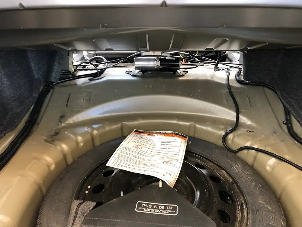 Custom Audio bilstereo monteringsbilleder Ford Mustang