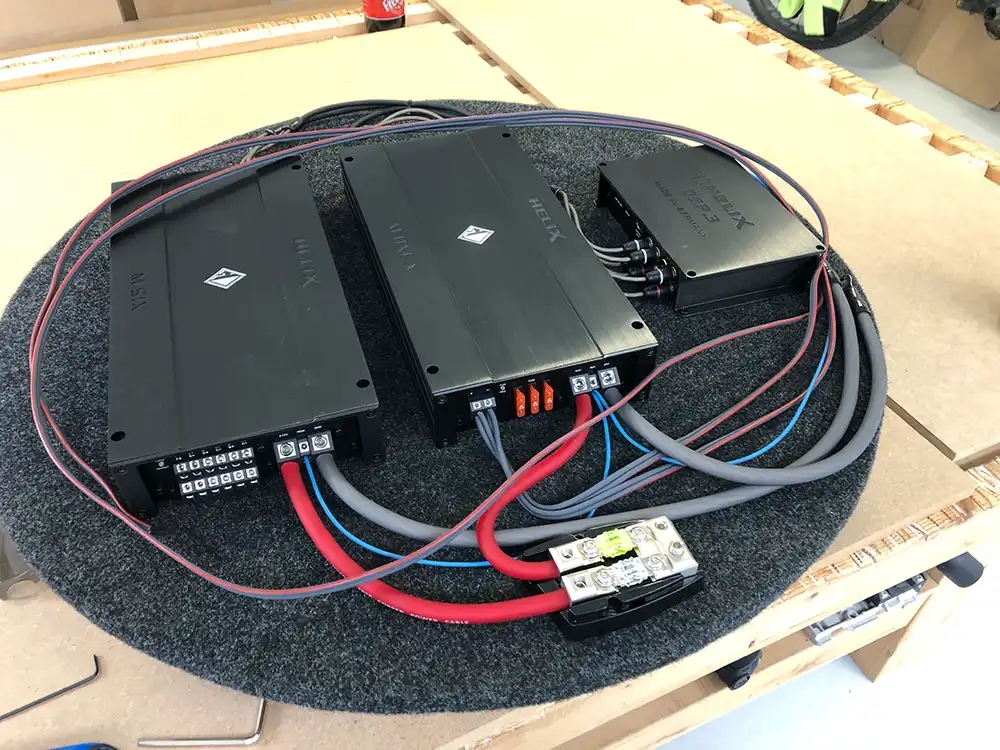 Custom Audio bilstereo monteringsbilleder Ford Mustang