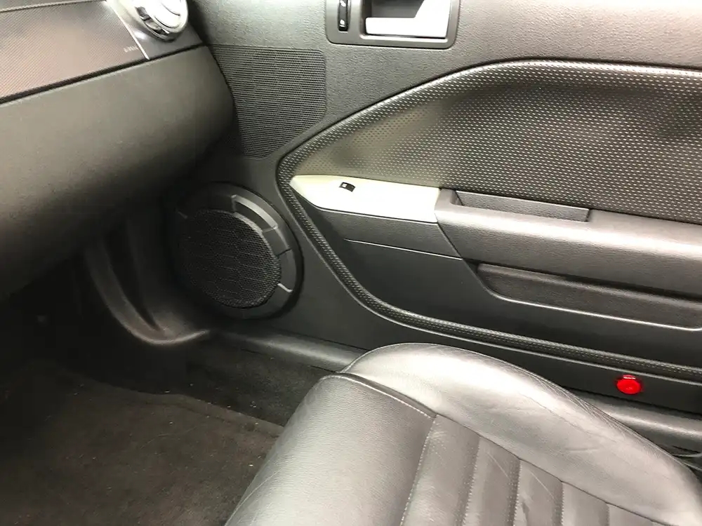 Custom Audio bilstereo monteringsbilleder Ford Mustang