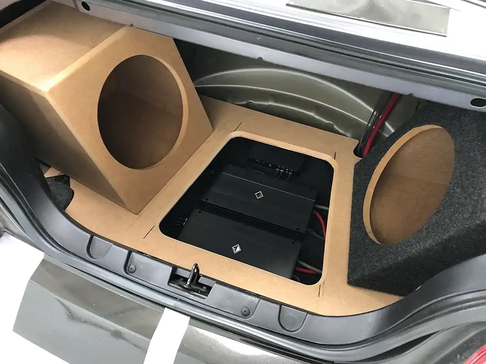Custom Audio bilstereo monteringsbilleder Ford Mustang