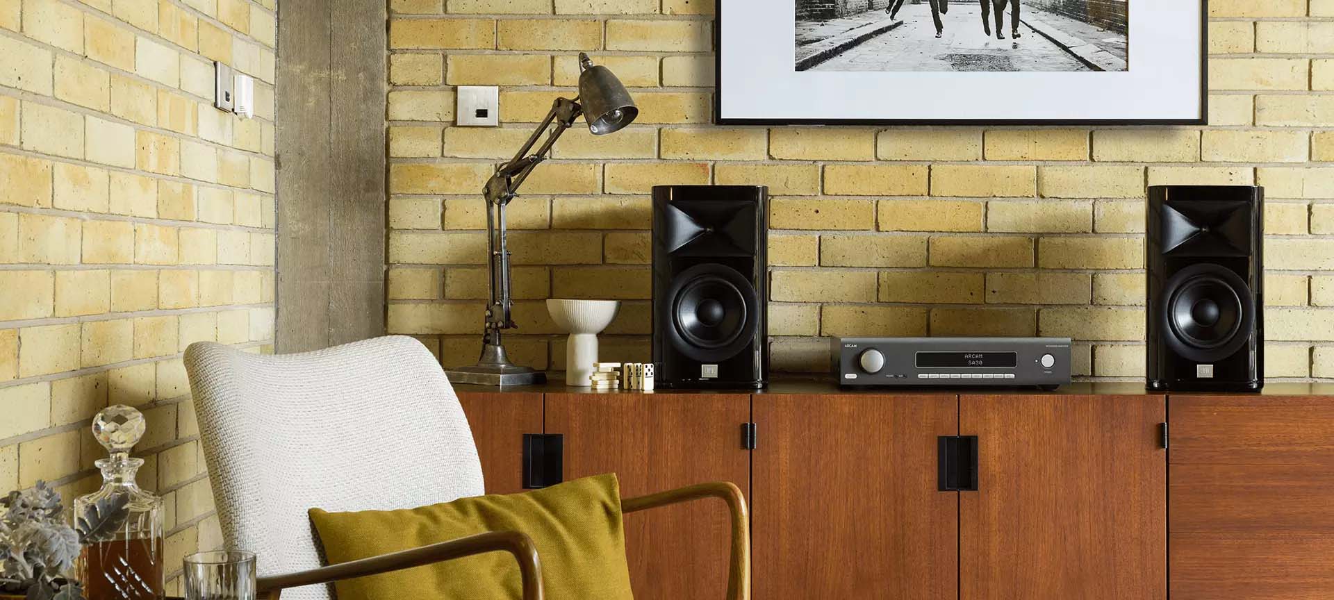 Monitor audio