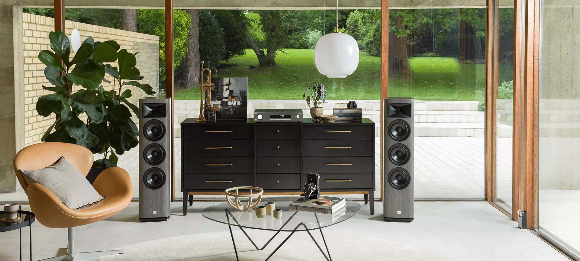 Monitor audio
