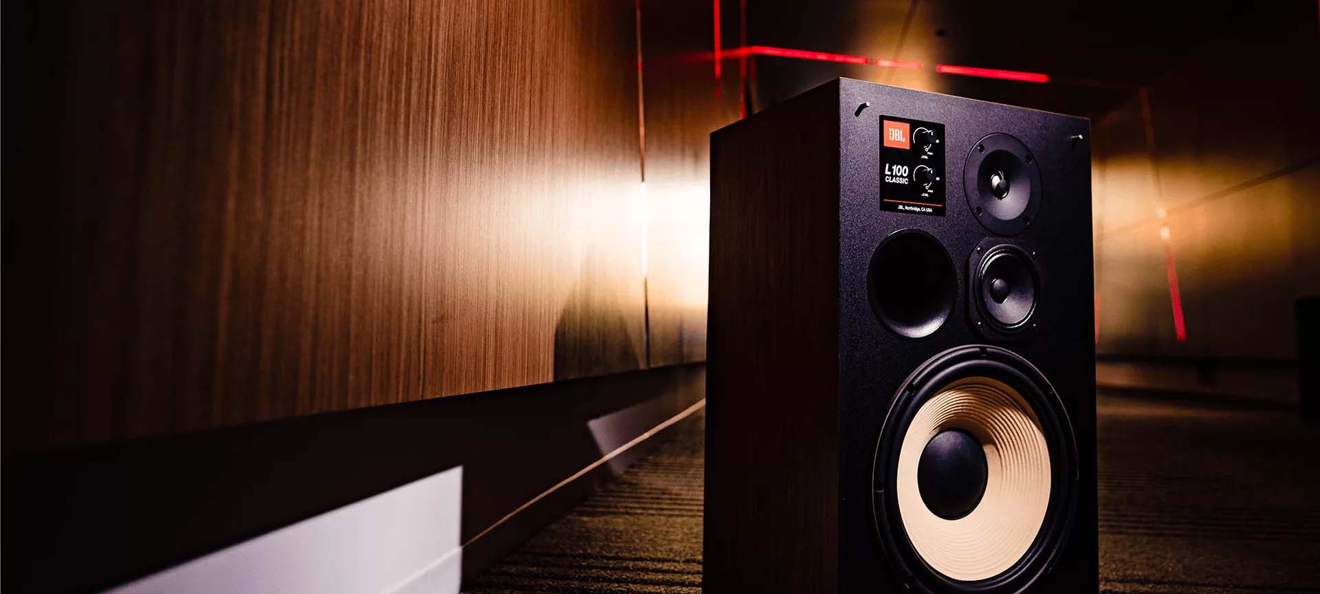 Monitor audio