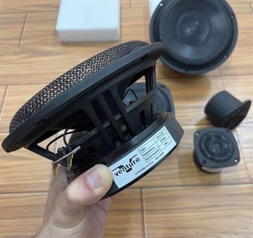 Venture Audio Nyt unikt brand kun hos Custom Audio!