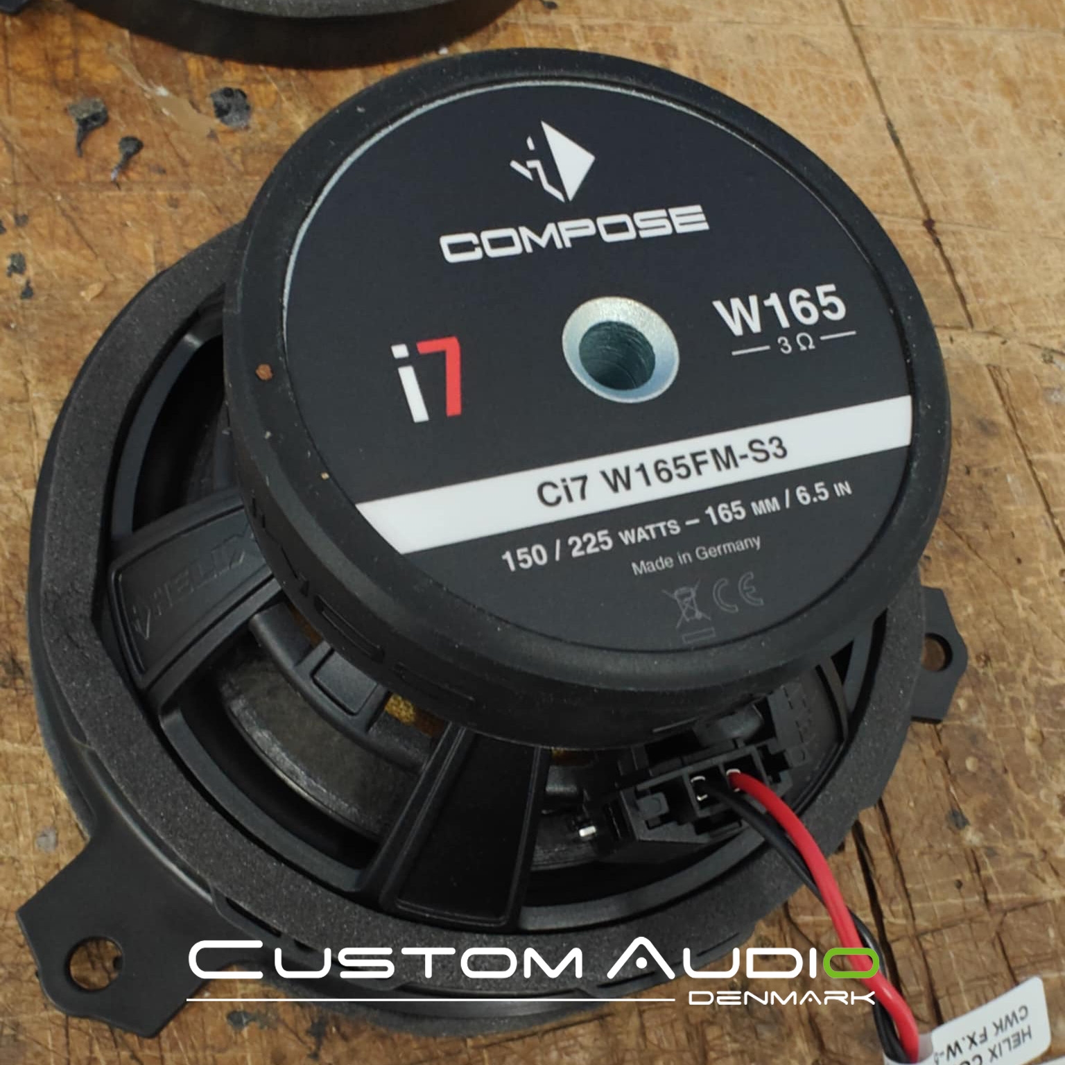 Toyota bZ4X bilstereo montering
