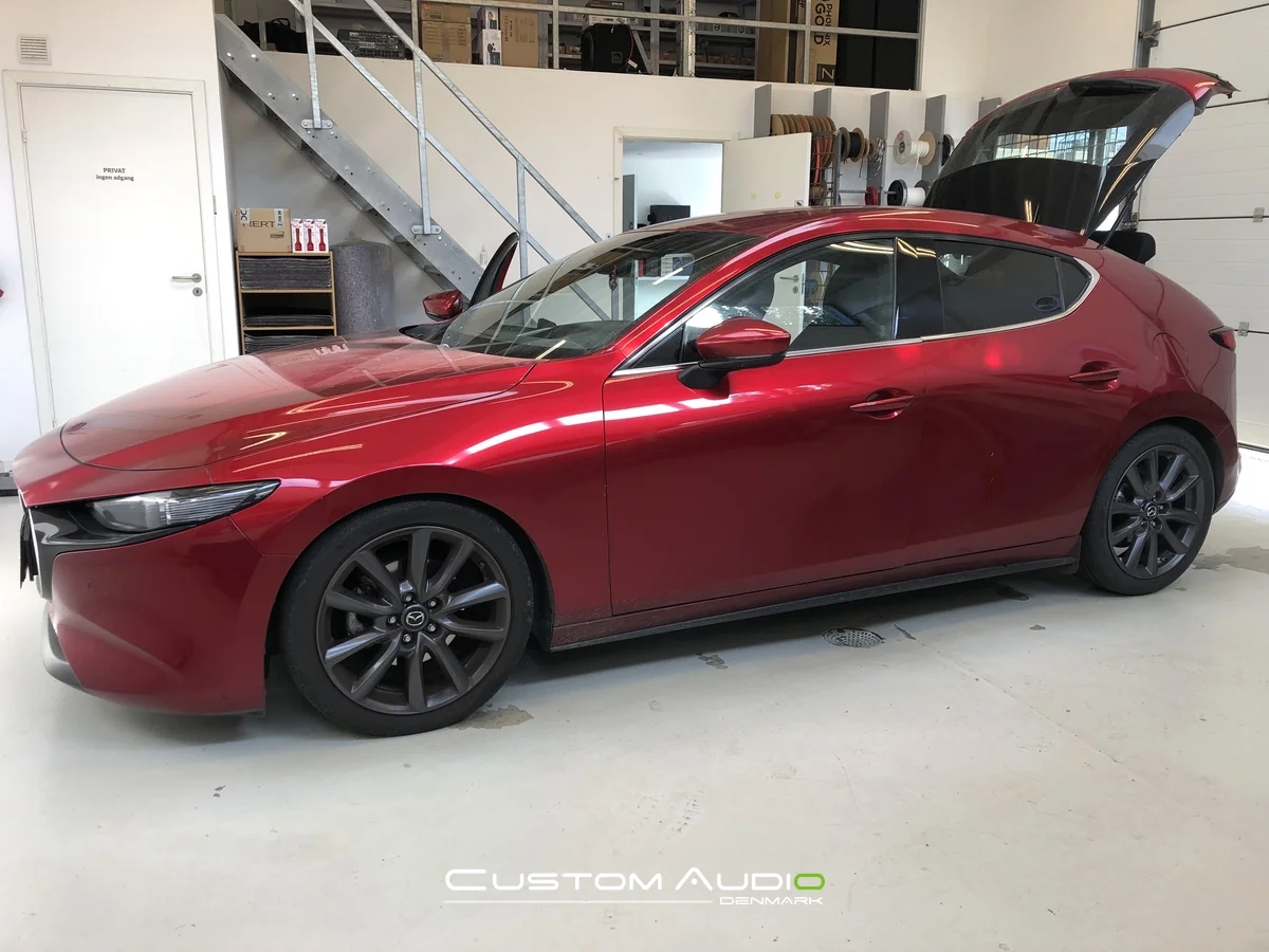 Mazda 3 Basopgradering på aktiv system - Holbaek