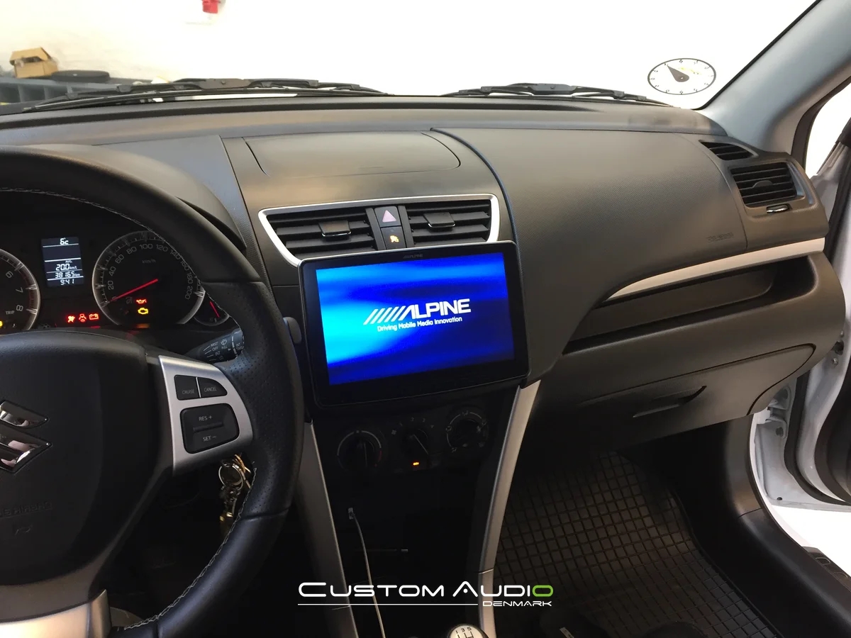 Suzuki Swift med Halo9