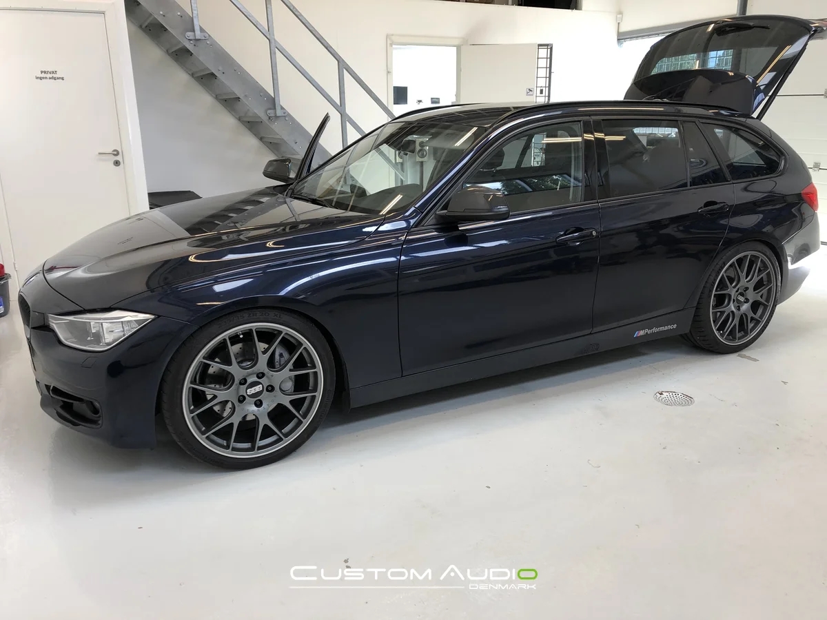 BMW 330d