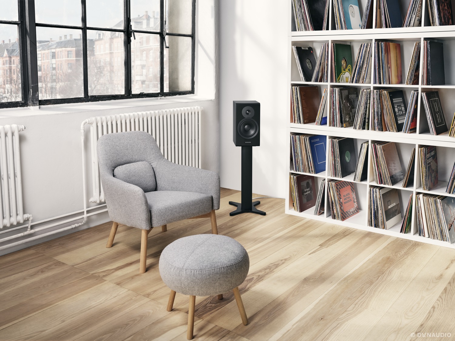 dynaudio-emit-20-lifestyle