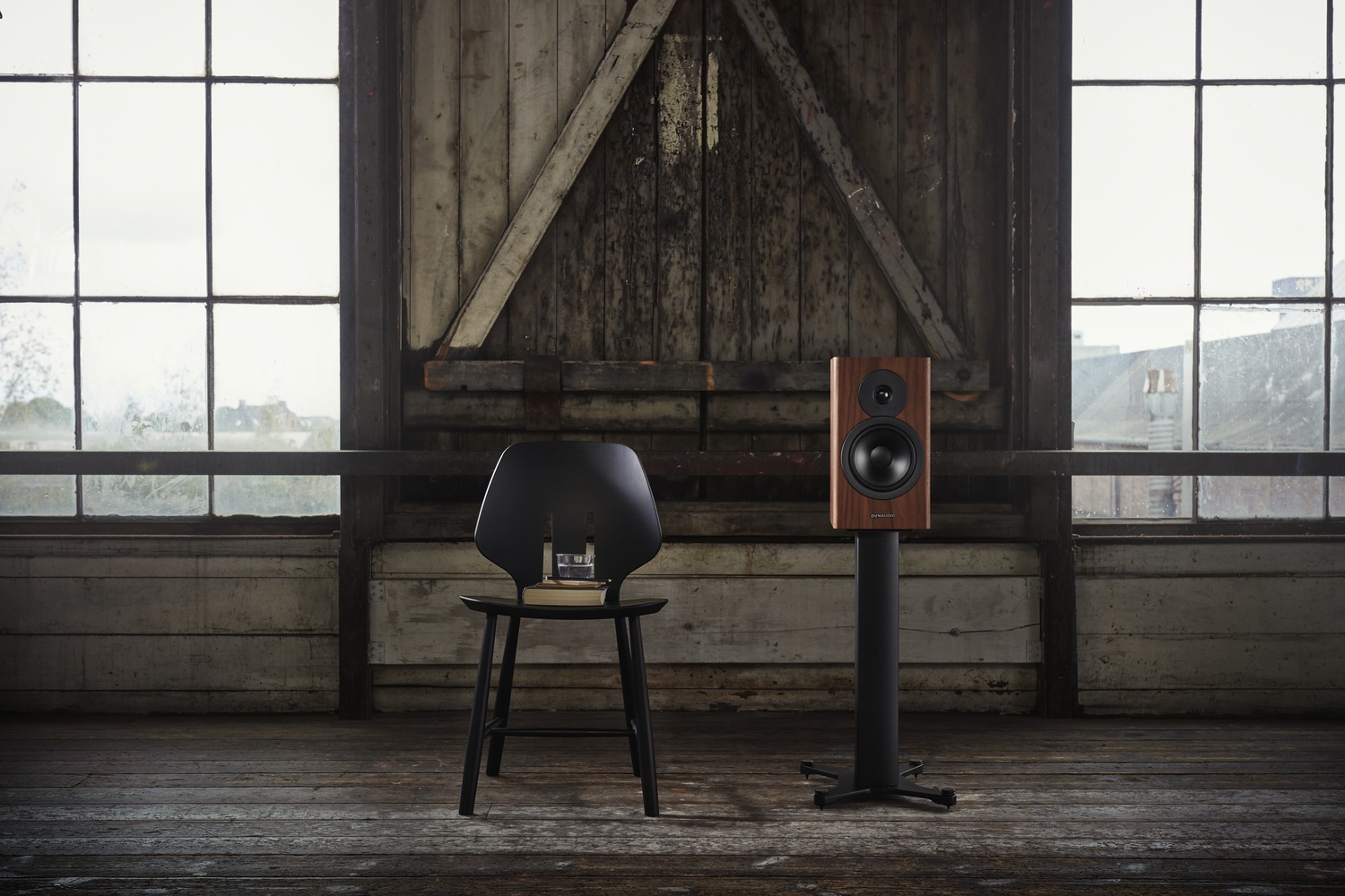 dynaudio-evoke-20-lifestyle