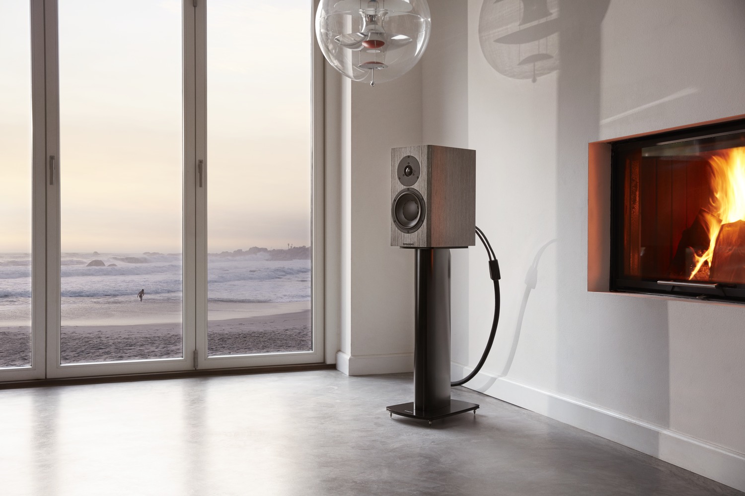 dynaudio-special-forty-lifestyle