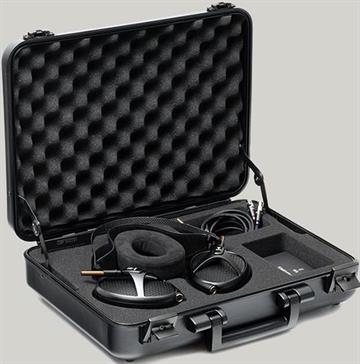 Meze Audio Empyrean Jet Black Høretelefoner kuffert i aluminium