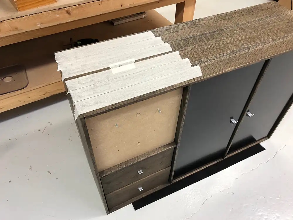 Custom Audio billeder af montering af subwoofer i skæmk